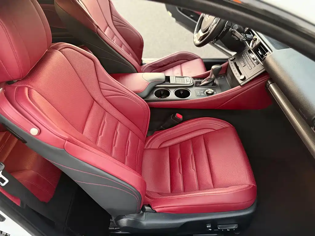 Lexus RC — миниатюра 8