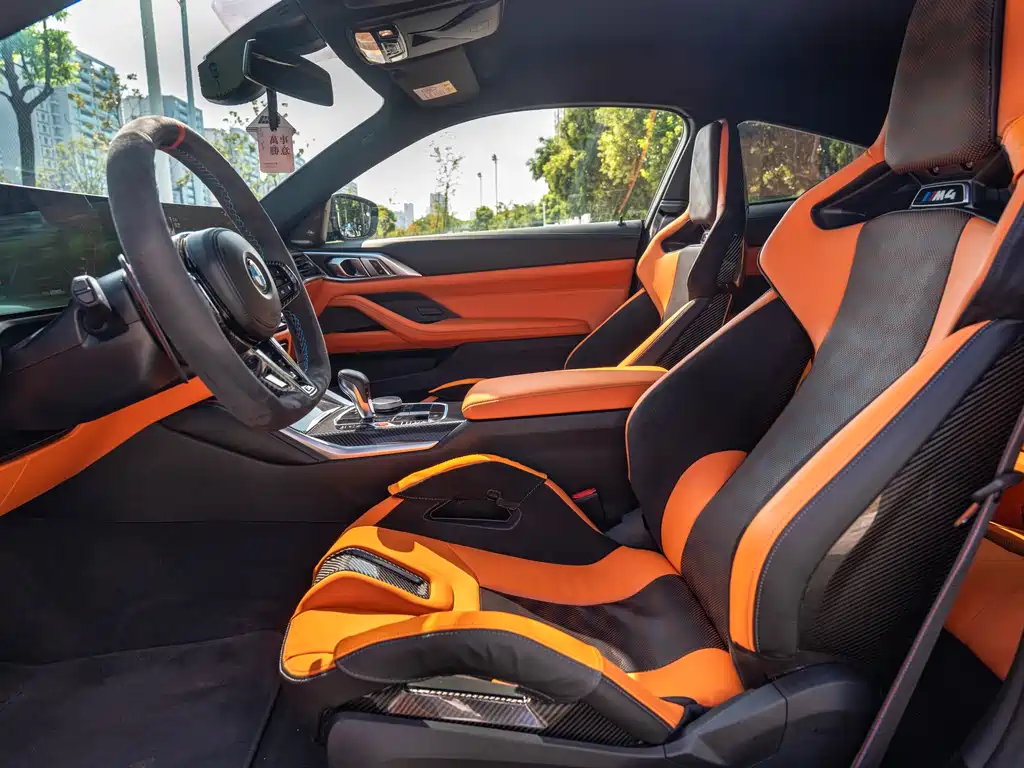 BMW M4 2023 — фото 10