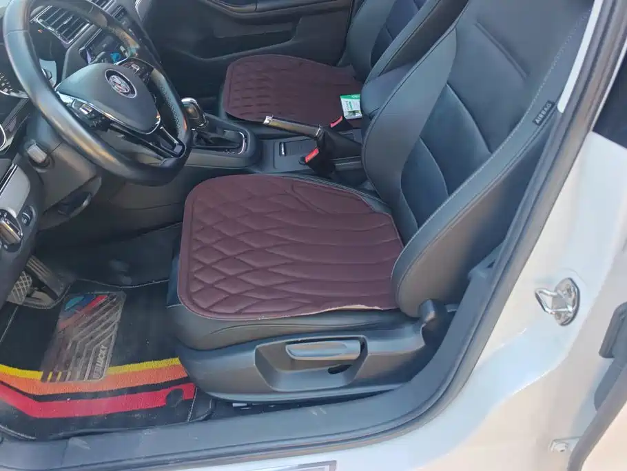Volkswagen Sagitar — миниатюра 9