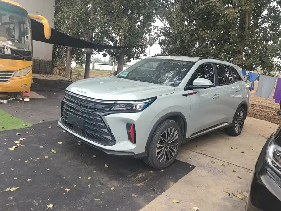 Dongfeng Fengon 580