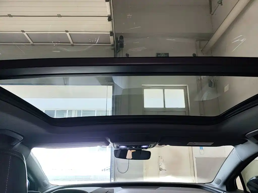 Audi Q4 e-tron — миниатюра 18
