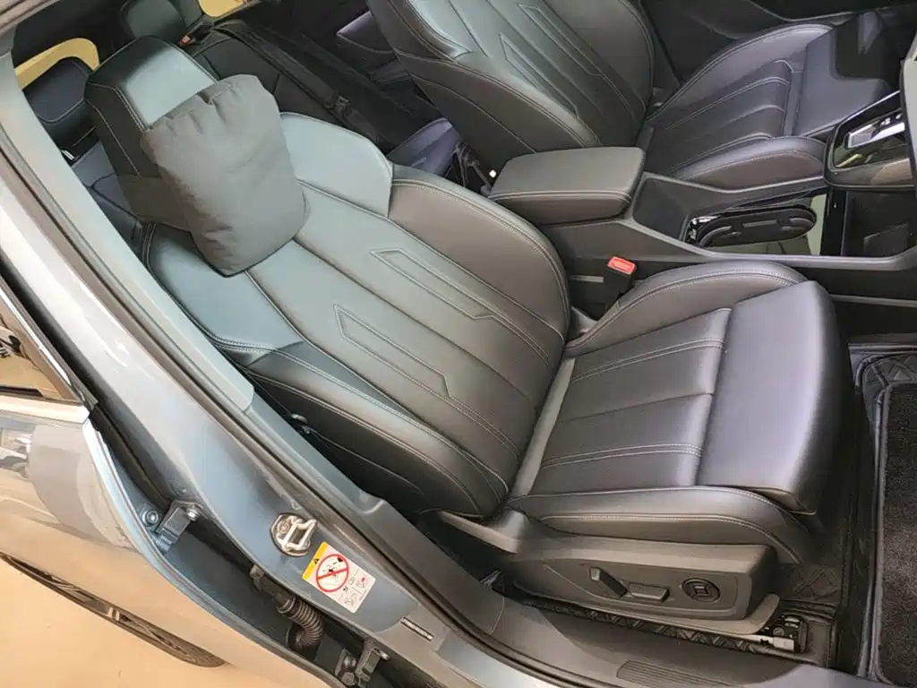 Audi Q4 e-tron — миниатюра 25