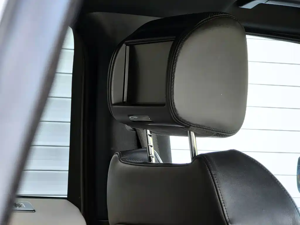 Land Rover Sport — миниатюра 13