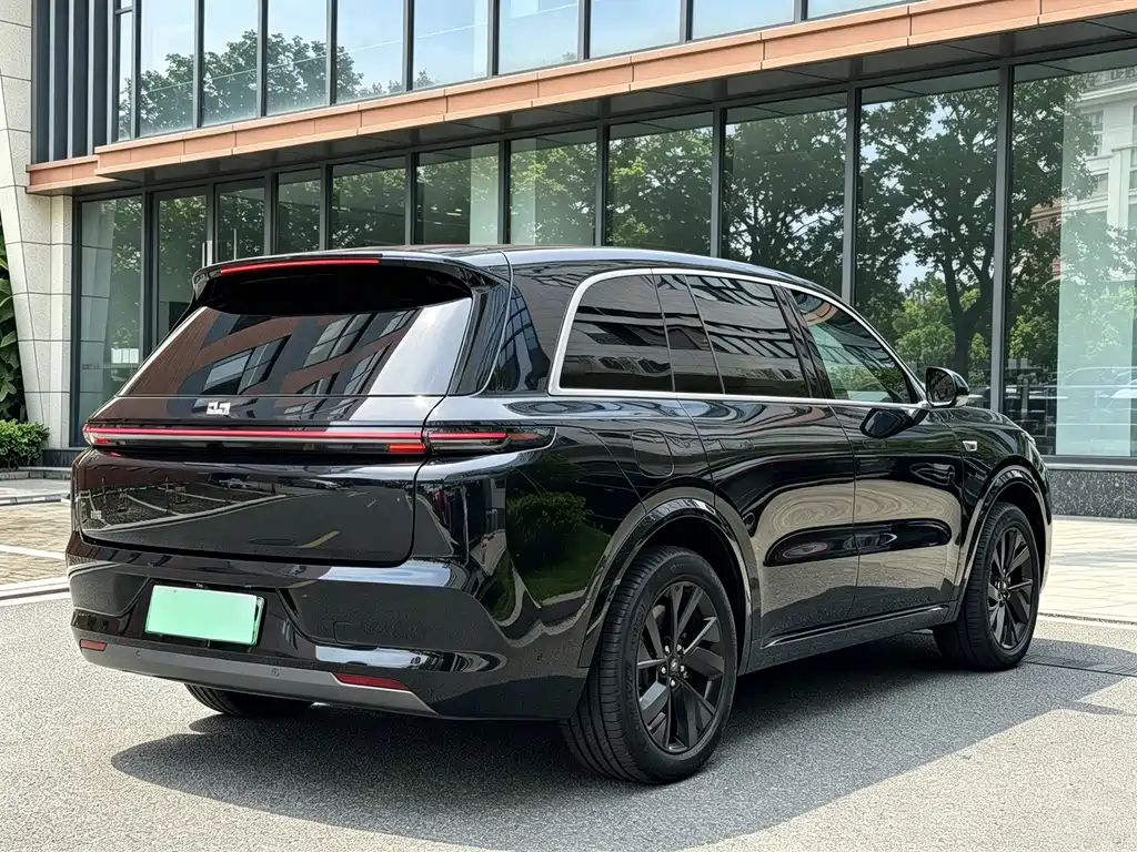 Li Auto Li L8 — миниатюра 18