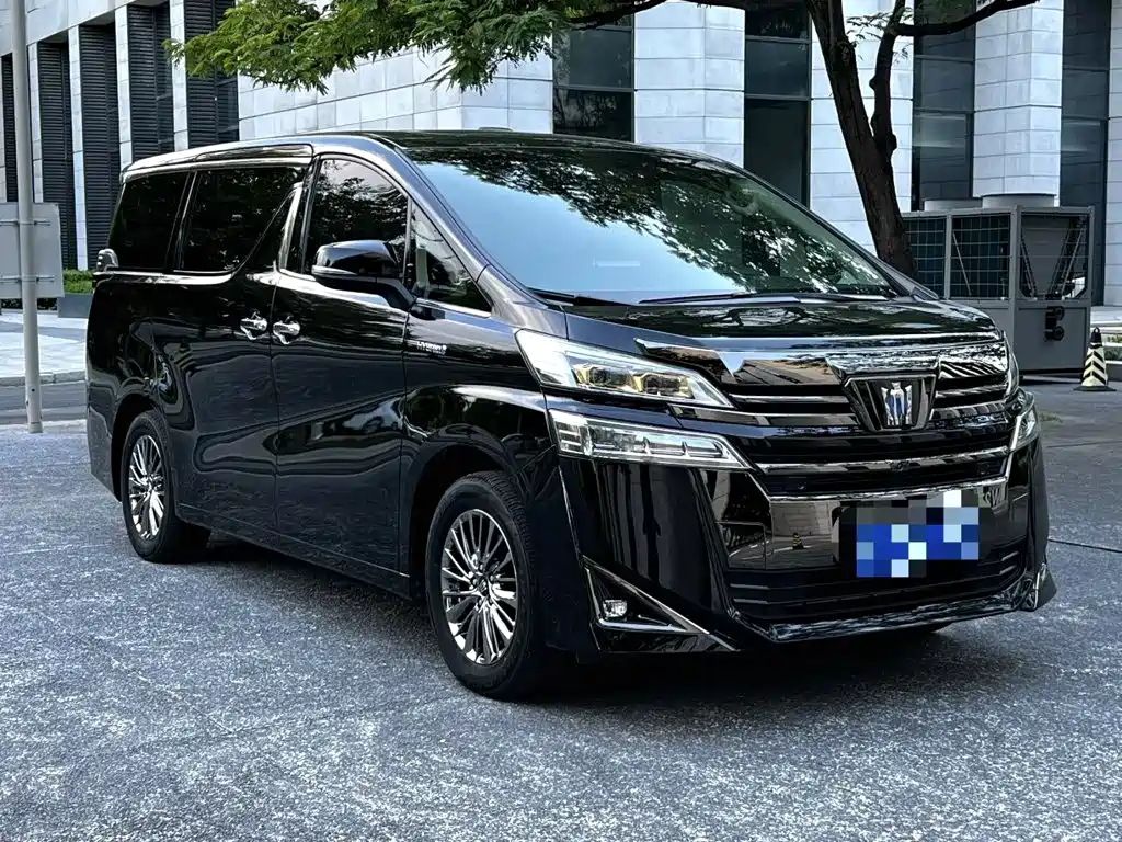 Toyota Vellfire — миниатюра 3