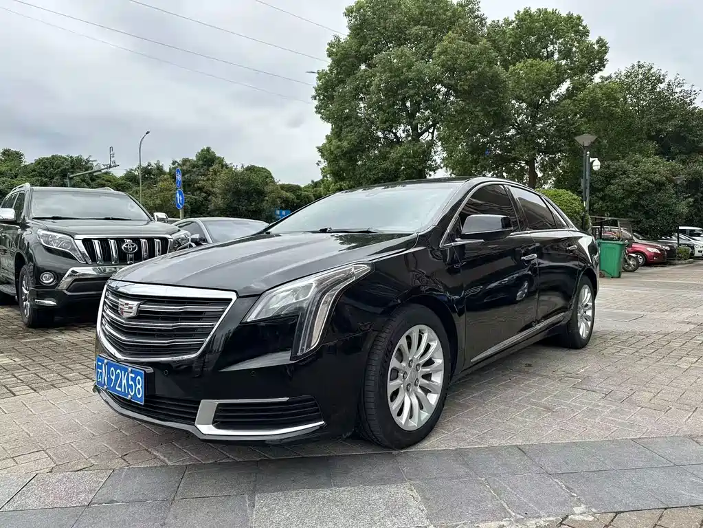 Cadillac XTS