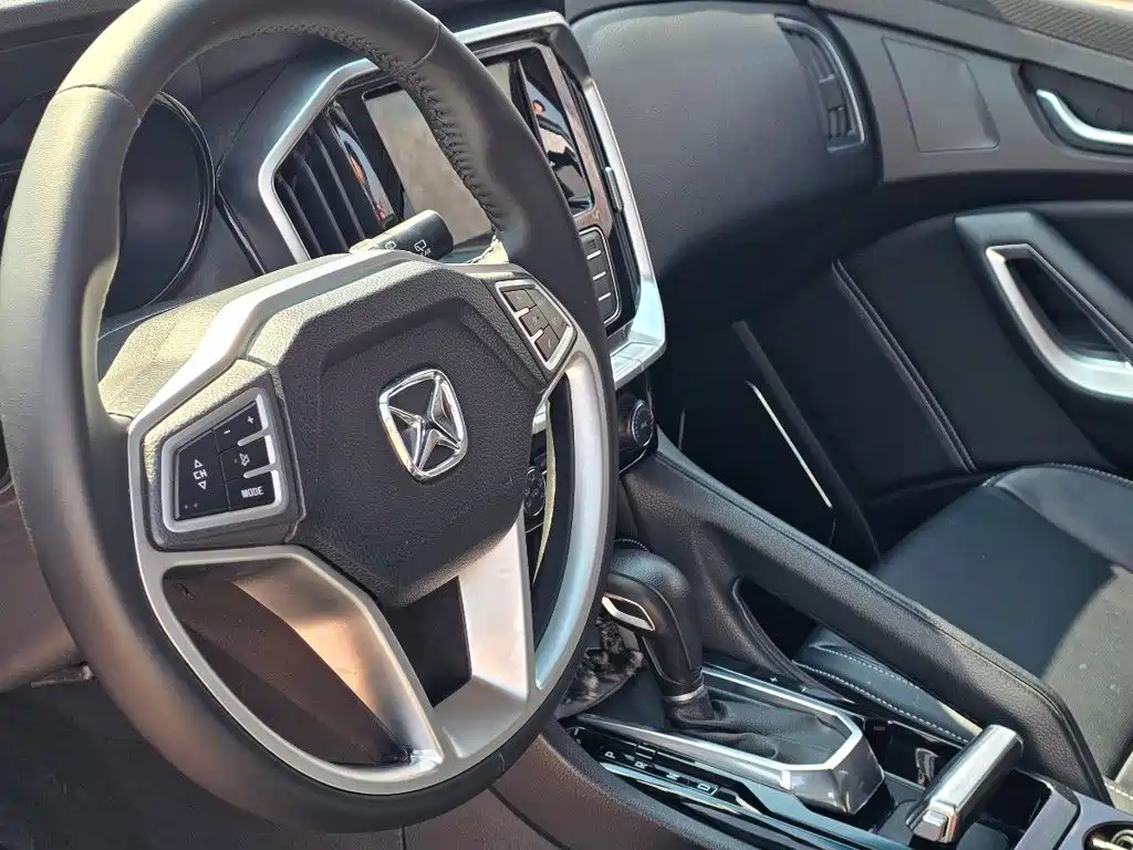 JMC Yusheng S350 — миниатюра 5