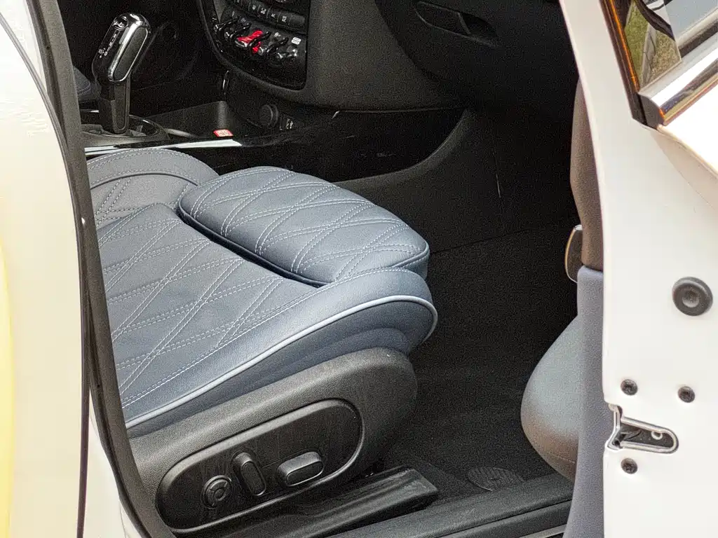 MINI Mini Clubman — миниатюра 4