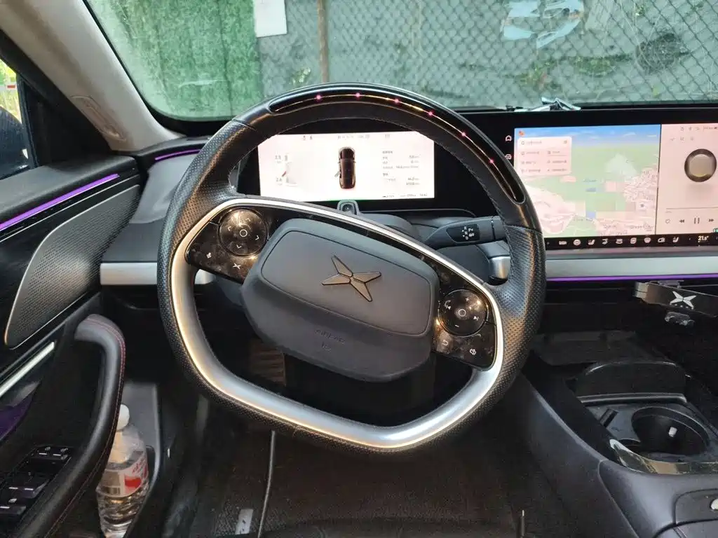 XPeng P7 — миниатюра 6