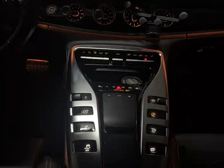 Mercedes-Benz AMG GT — миниатюра 5