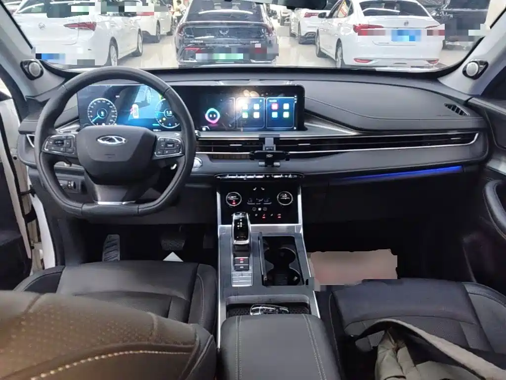 Chery Tiggo 8 — миниатюра 10