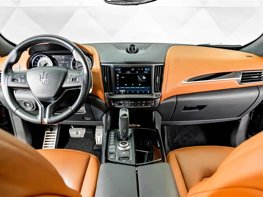 Maserati Levante — миниатюра 12
