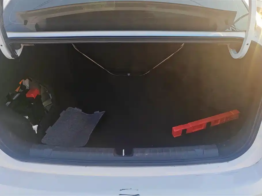 GEELY AUTOMOBILE EMGRAND