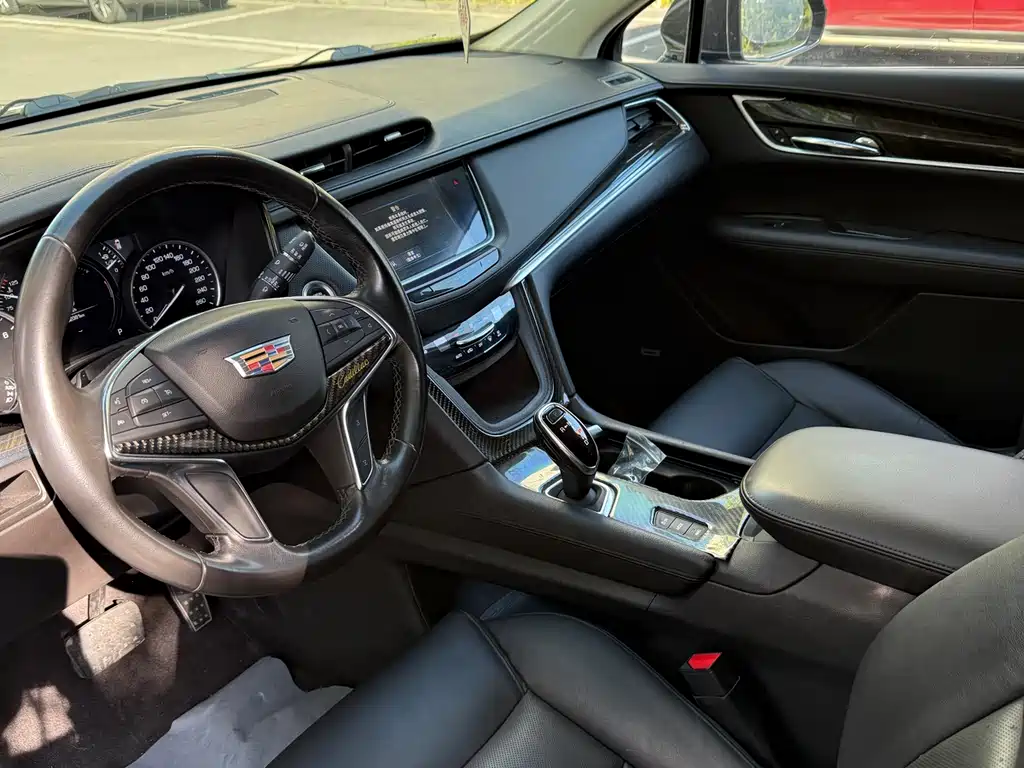 Cadillac XT5 2018 28T Luxury