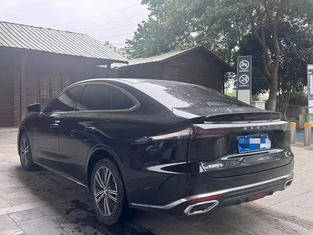 Geely Emgrand — миниатюра 5