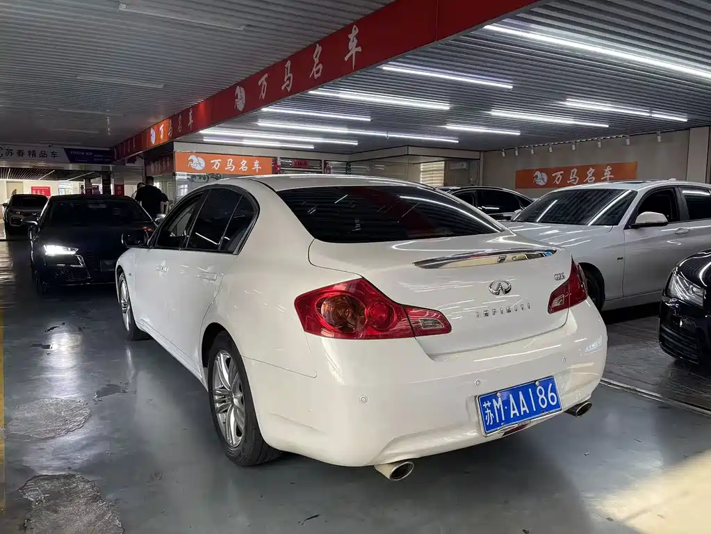 Infiniti G — миниатюра 9