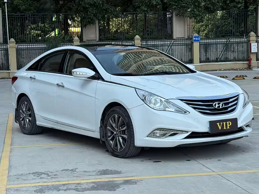 Hyundai Sonata — миниатюра 4