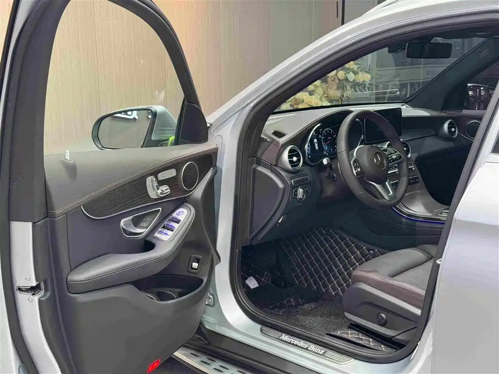 Mercedes-Benz GLC 2022 GLC 300 L 4MATIC