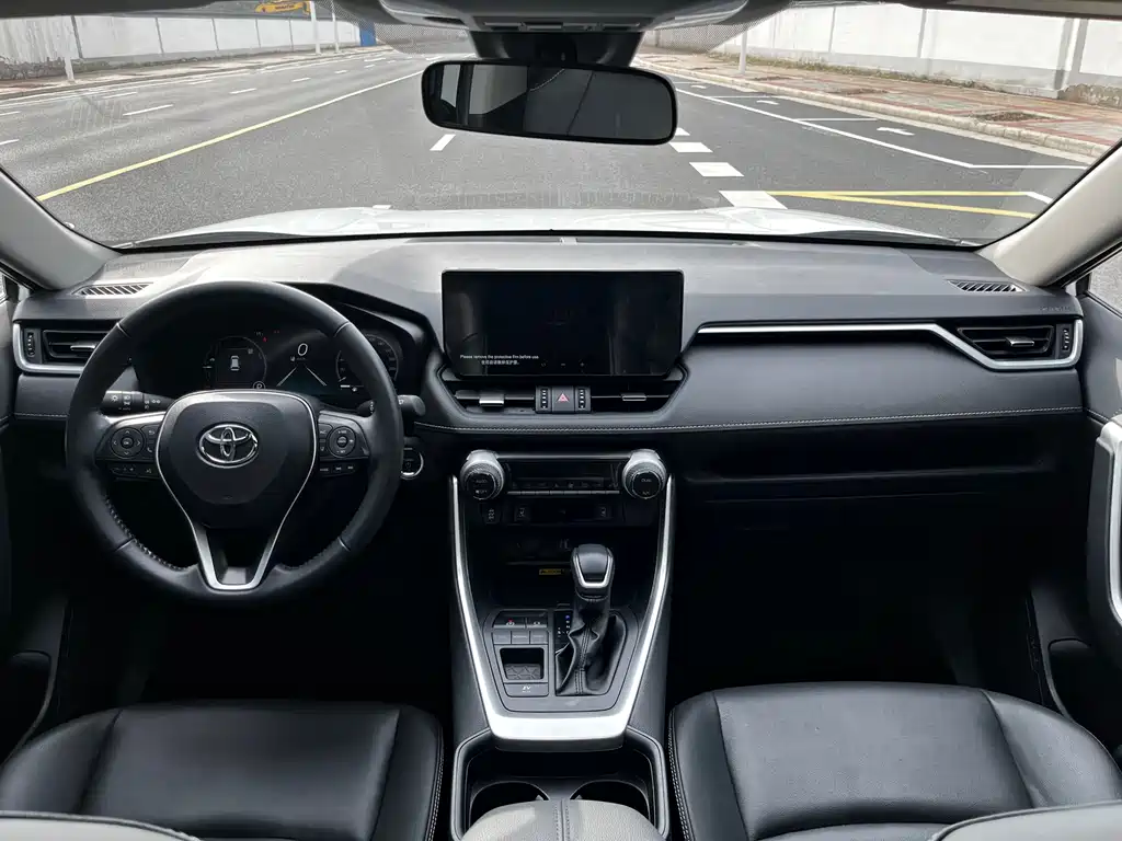 TOYOTA RAV4 RONGFANG