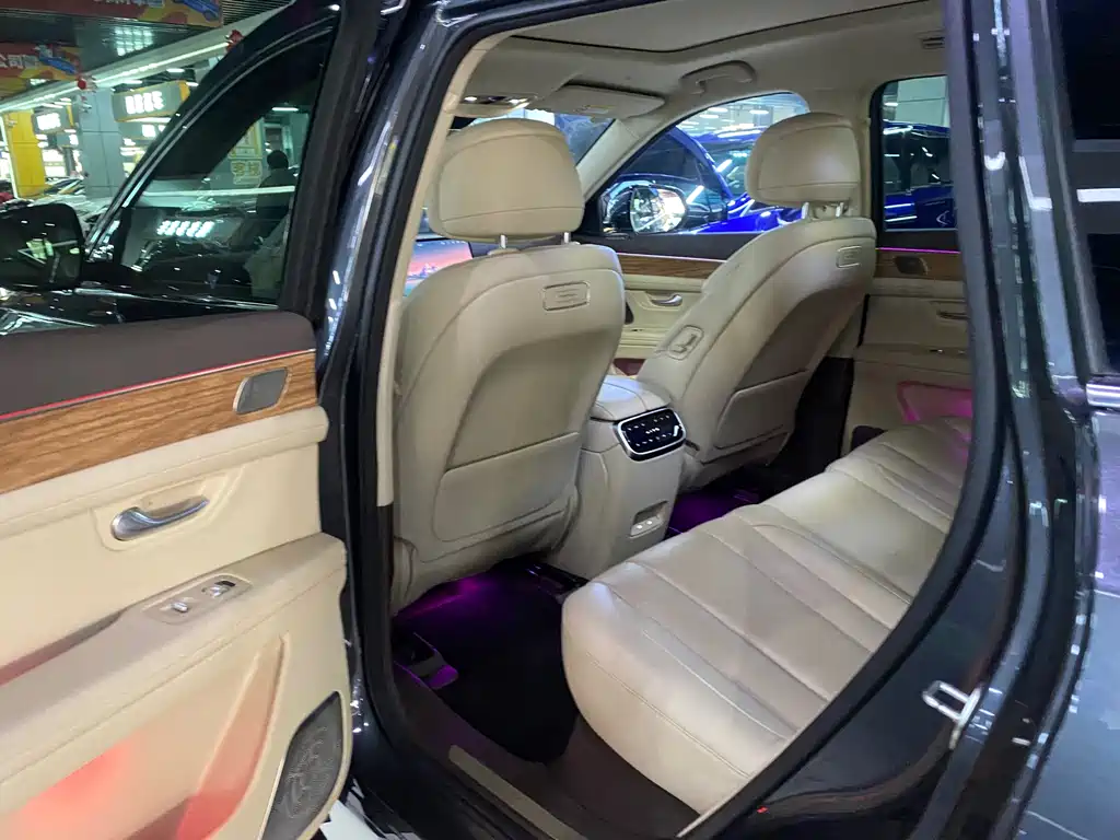 AITO ASK THE WORLD M7