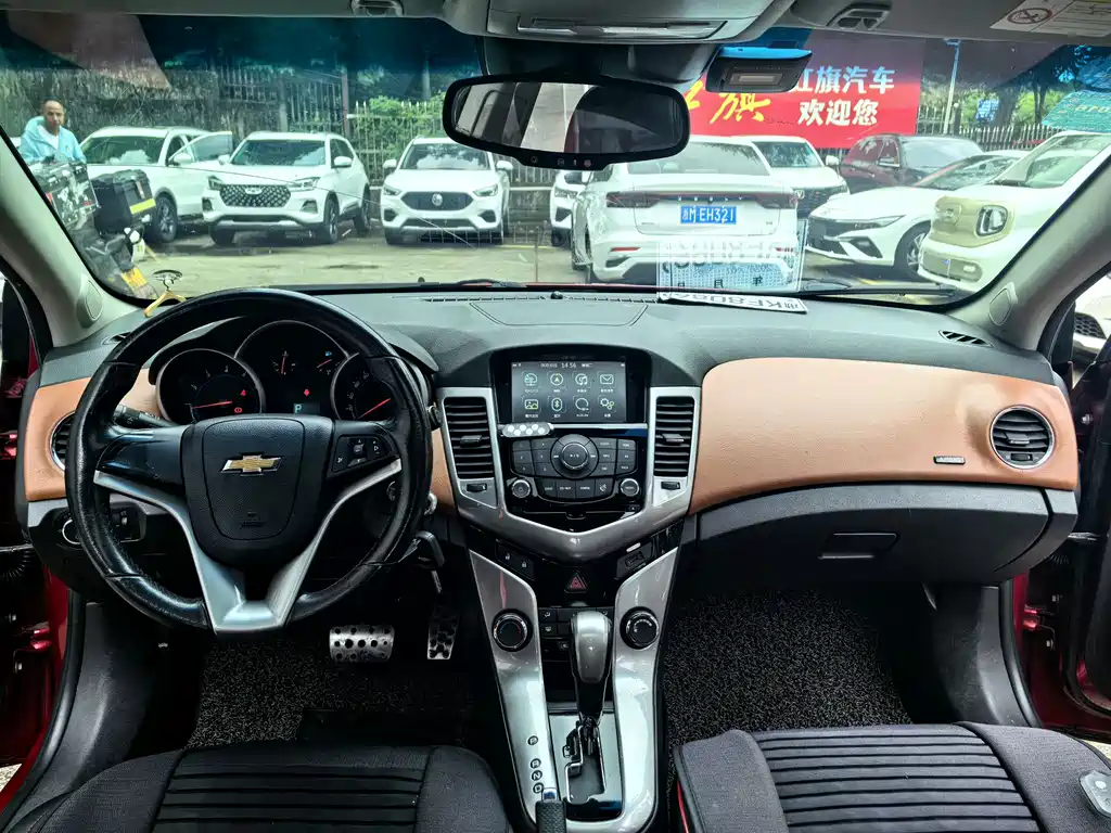 Chevrolet Cruze 2013 1.6L AT Luxury
