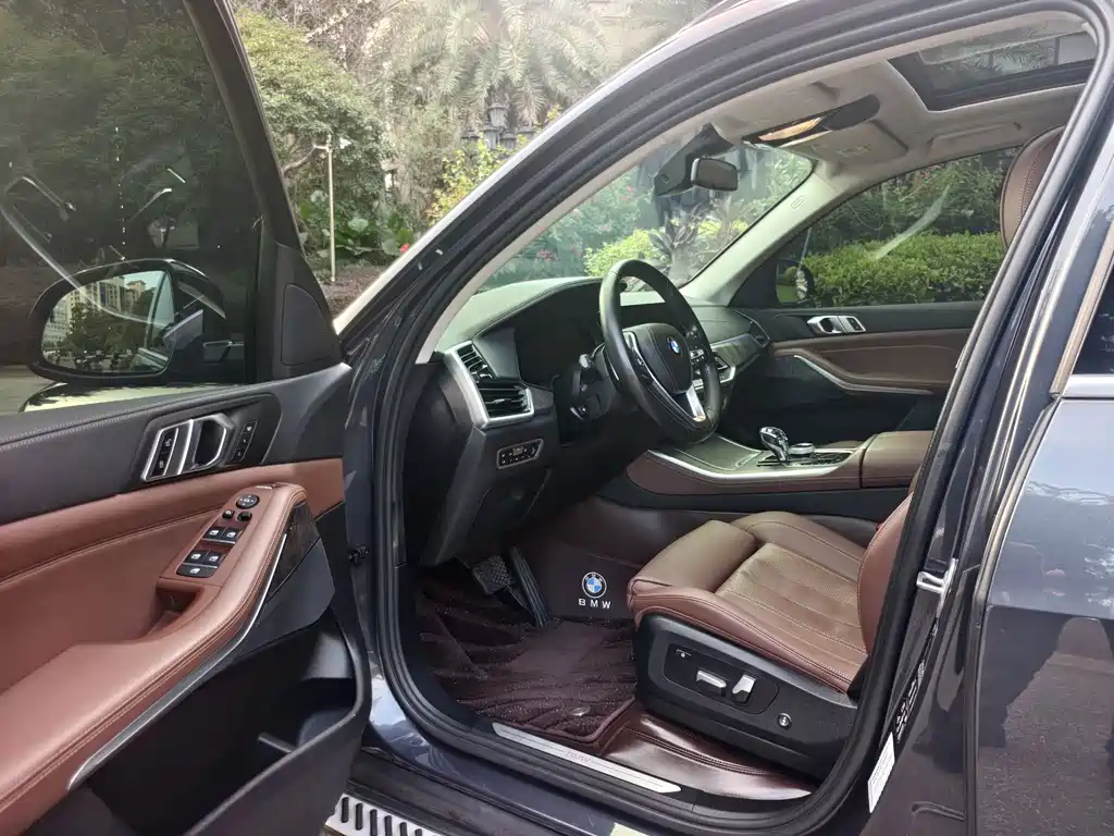 BMW X5 (Import) — миниатюра 8