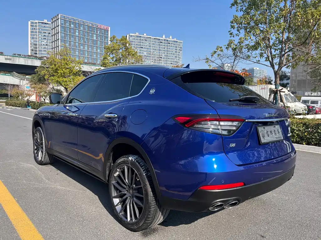 MASERATI LEVANTE