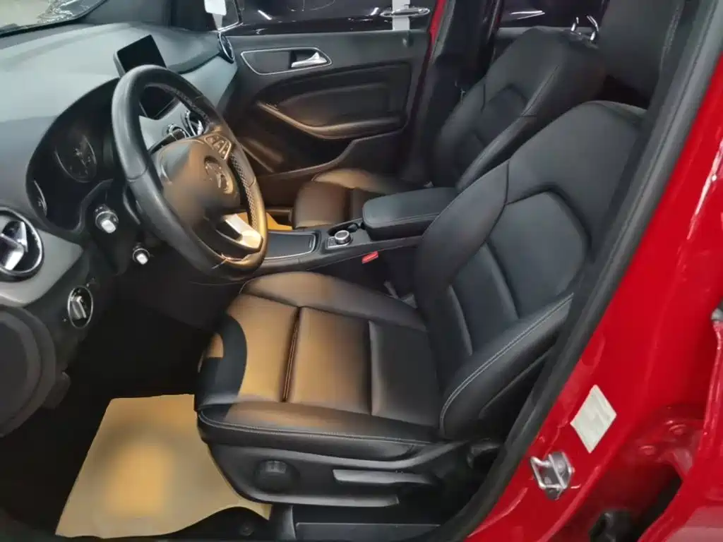 Mercedes-Benz B-Class — миниатюра 15