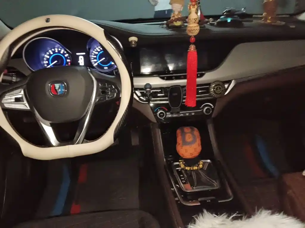 Changan Eado — миниатюра 5