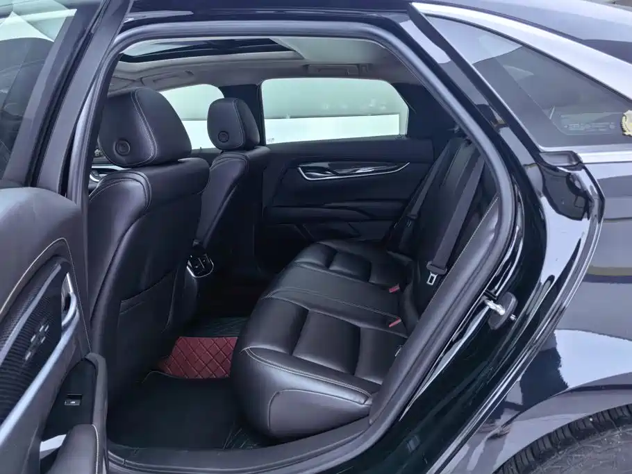 Cadillac XTS — миниатюра 11