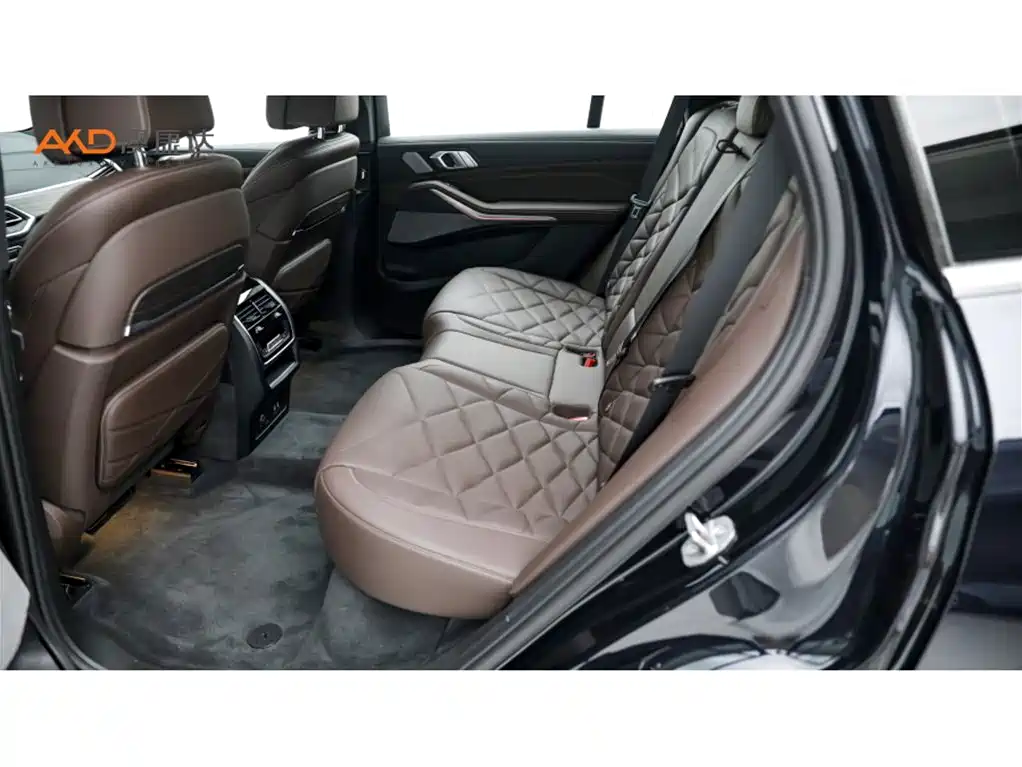 BMW X5 — миниатюра 7