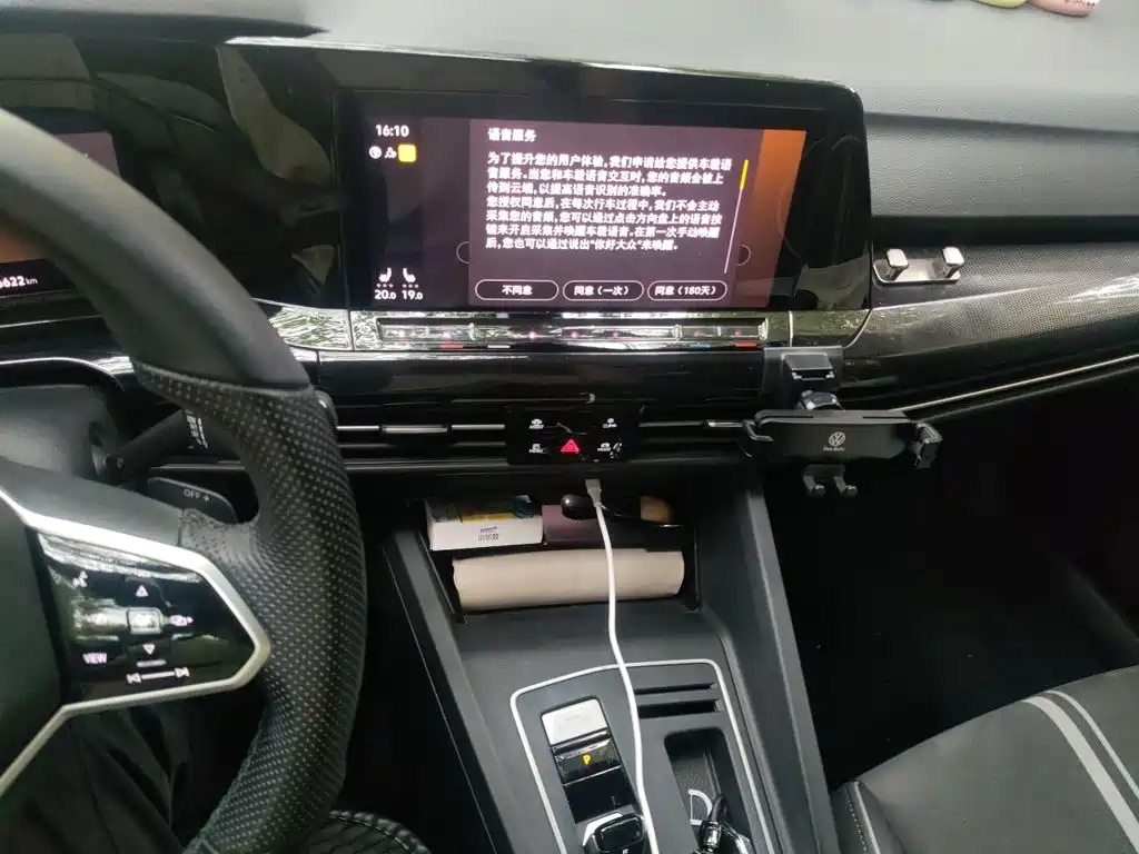 Volkswagen Golf — миниатюра 10