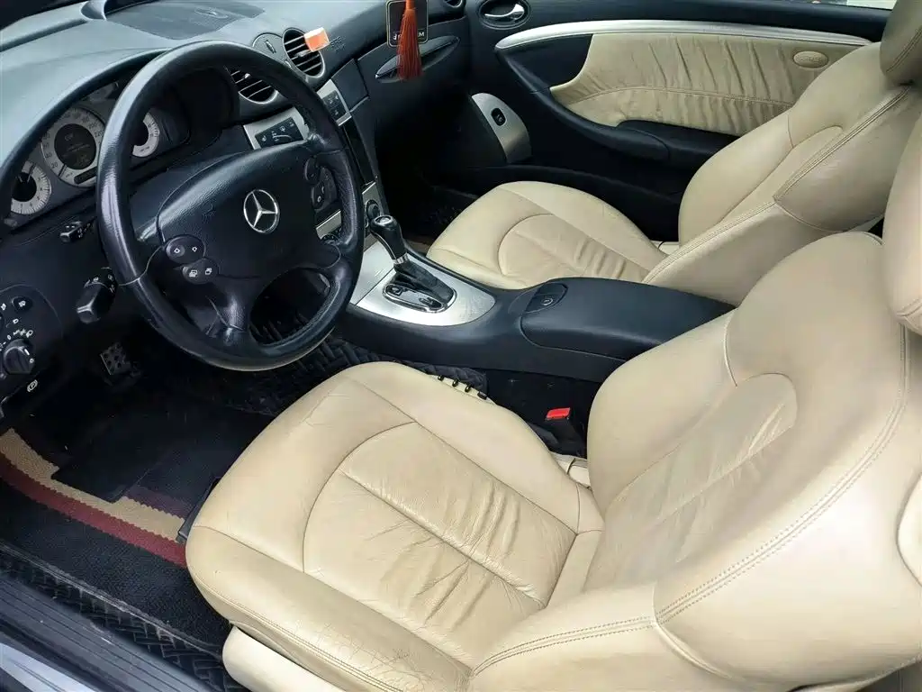 Mercedes-Benz CLK-Class — миниатюра 4