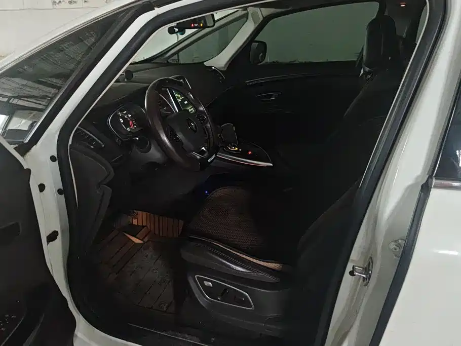 Renault Espace — миниатюра 9