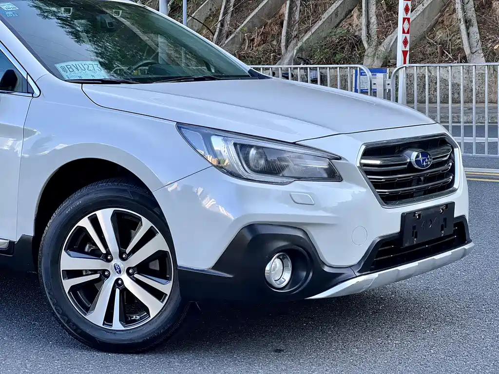 SUBARU OUTBACK