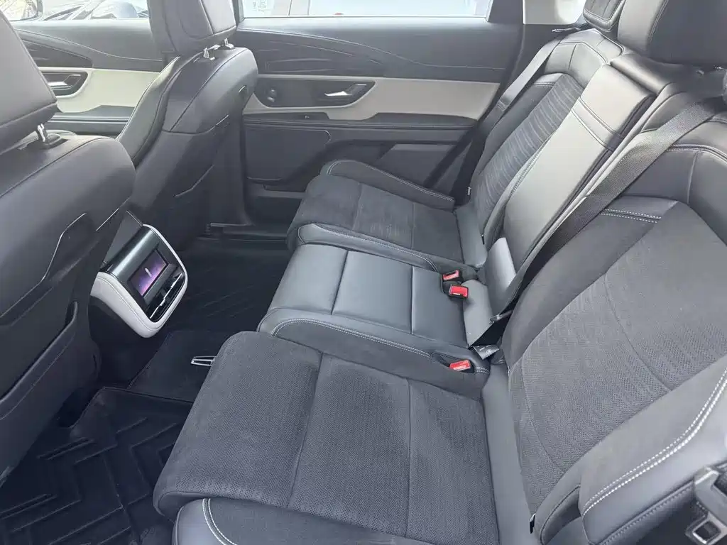 Lincoln Nautilus 2025 2.0T