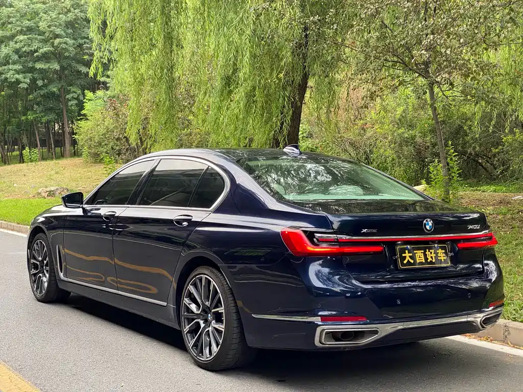 BMW 7 Series 7 2022 740Li xDrive Executive Luxury