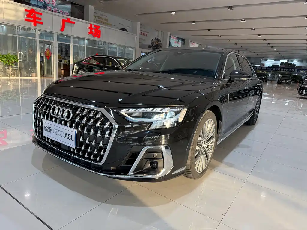 Audi A8 2022