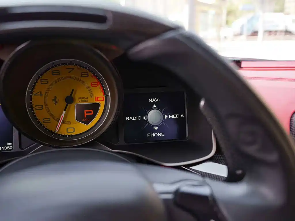 Ferrari F12berlinetta — миниатюра 24