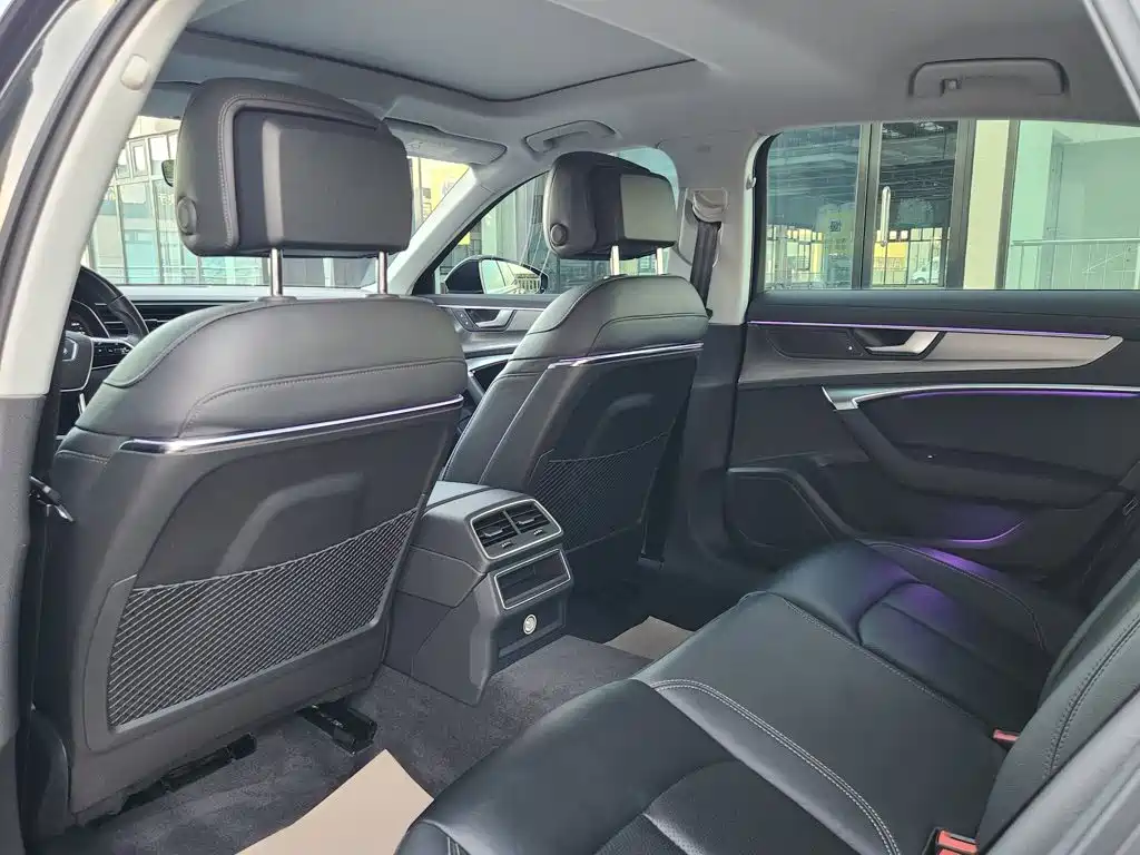 Audi A6L — миниатюра 13