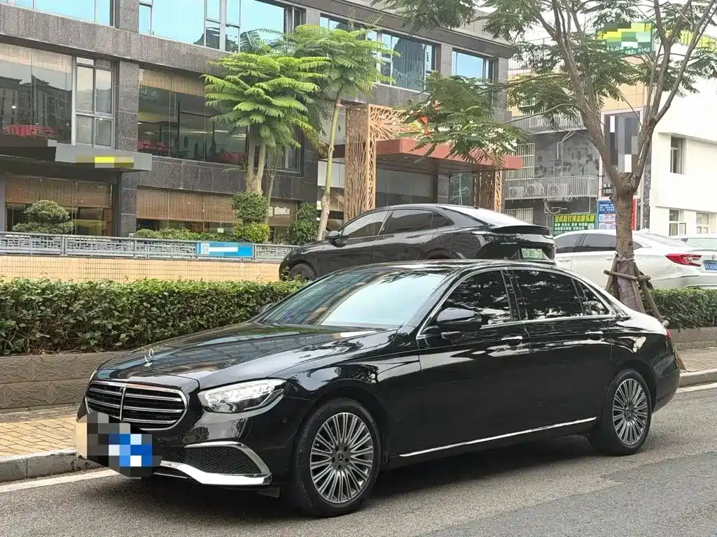 奔驰E级 2023款 E 300 L 豪华型 2023