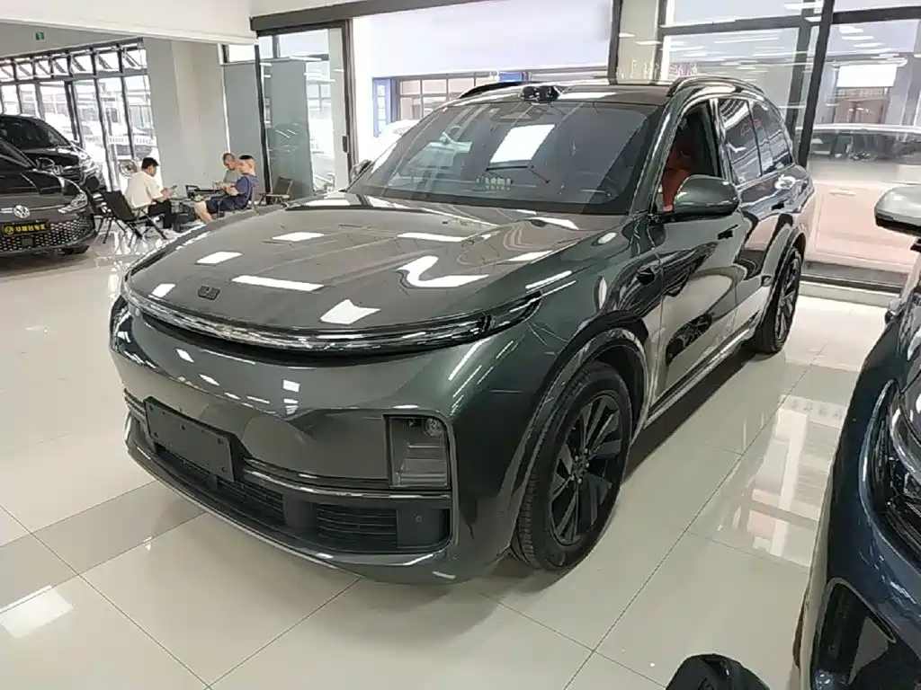 Li Auto L8 2023 Pro