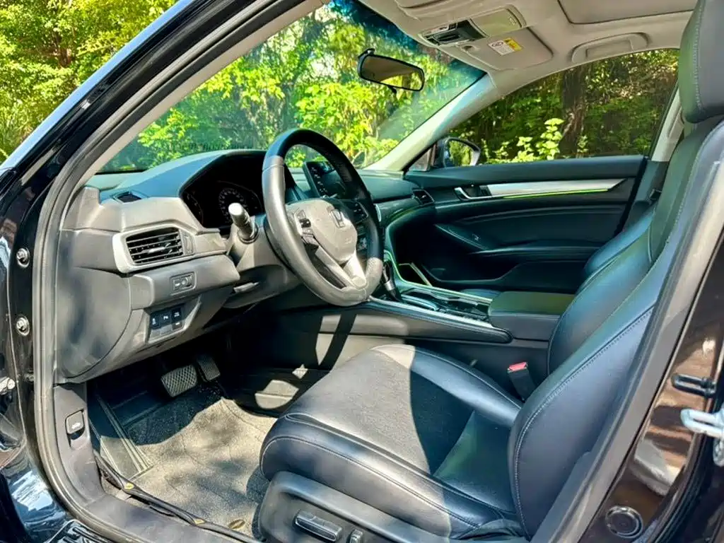 Honda Accord — миниатюра 4