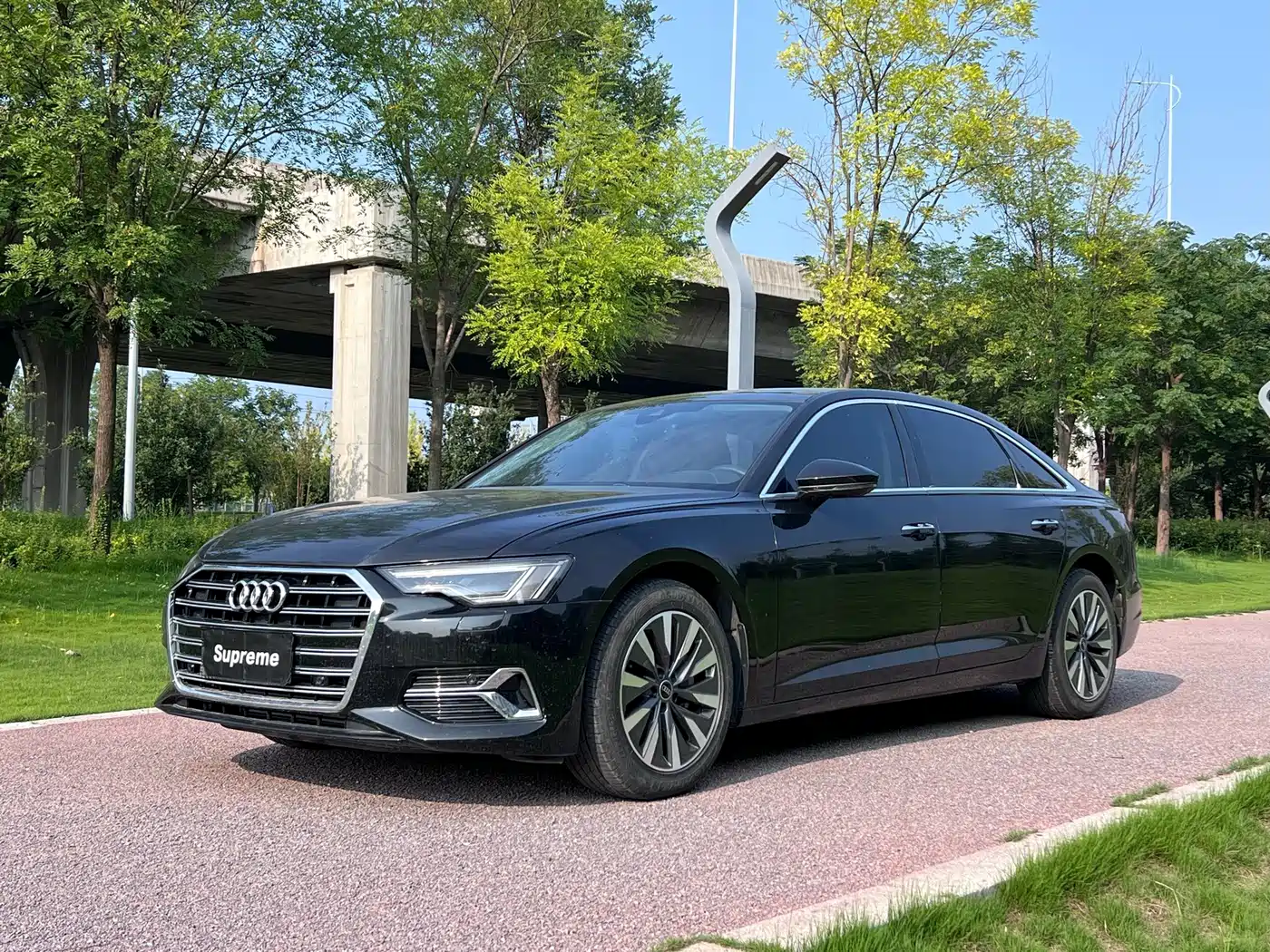 奥迪A6L 2023款 改款 40 TFSI 豪华致雅型 2023