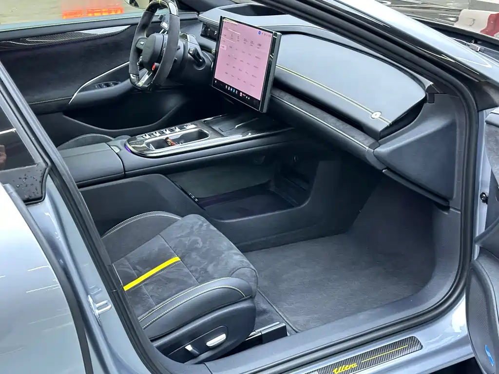 XIAOMI CAR XIAOMI SU7 ULTRA