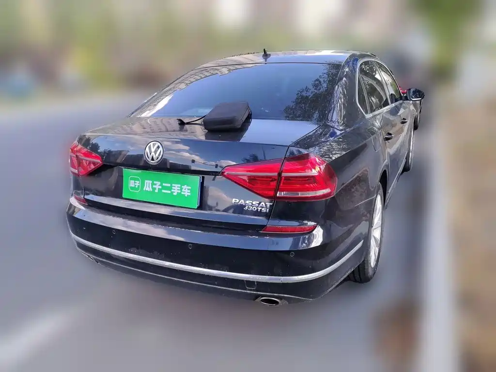 Volkswagen Passat — миниатюра 8