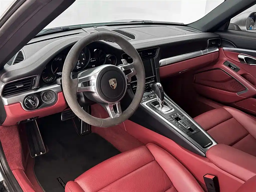 Porsche 911 2014 Targa 4 3.4L