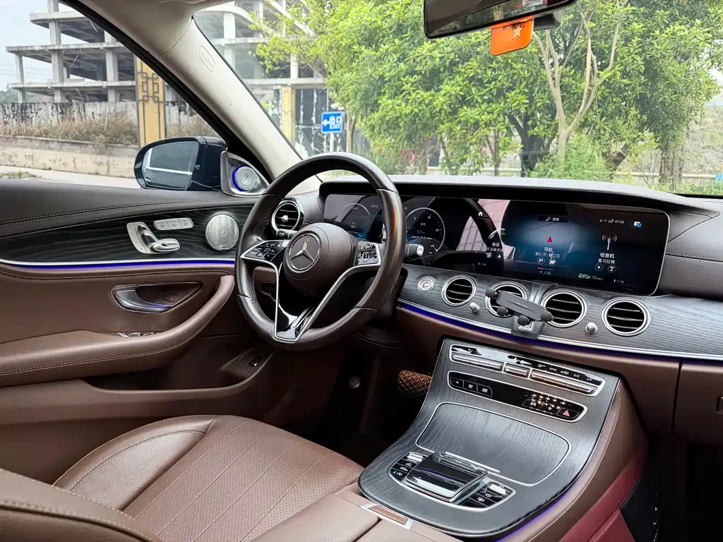 Mercedes-Benz E-Class E 2023 E 300 L Luxury