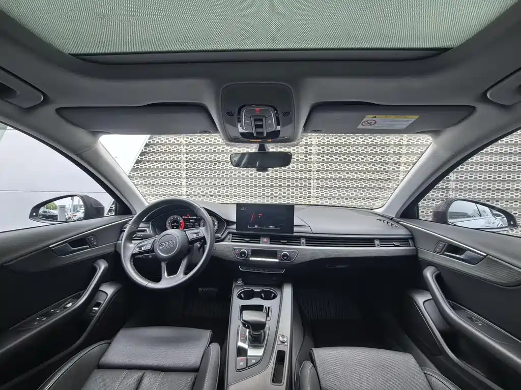 Audi A4L 2020 40 TFSI Luxury