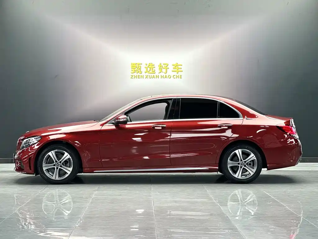 Mercedes-Benz C-Class — миниатюра 3